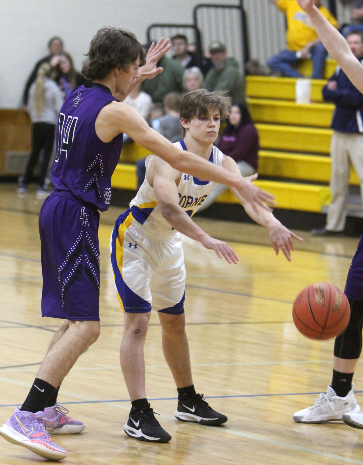 Lake Holcombe at Cornell boys basketball 1-14-22